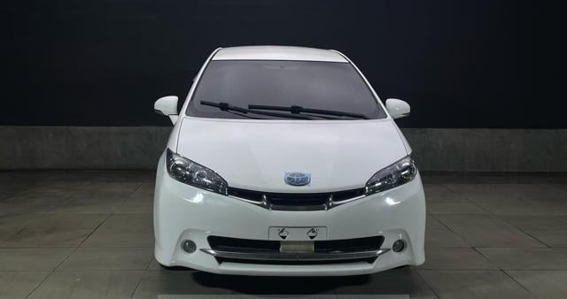 Main Image